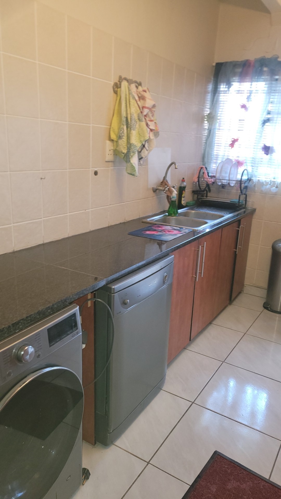 5 Bedroom Property for Sale in Wilkeville North West
